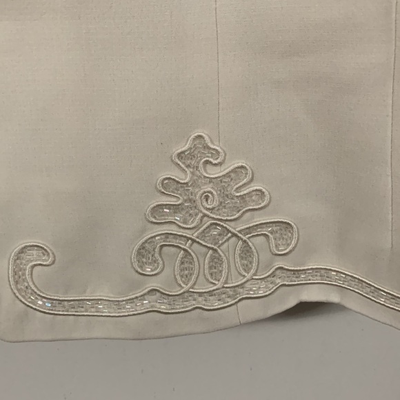 Loft fully lined Off white Suit good condition, career wear, Jacket has stains - Picture 2 of 12